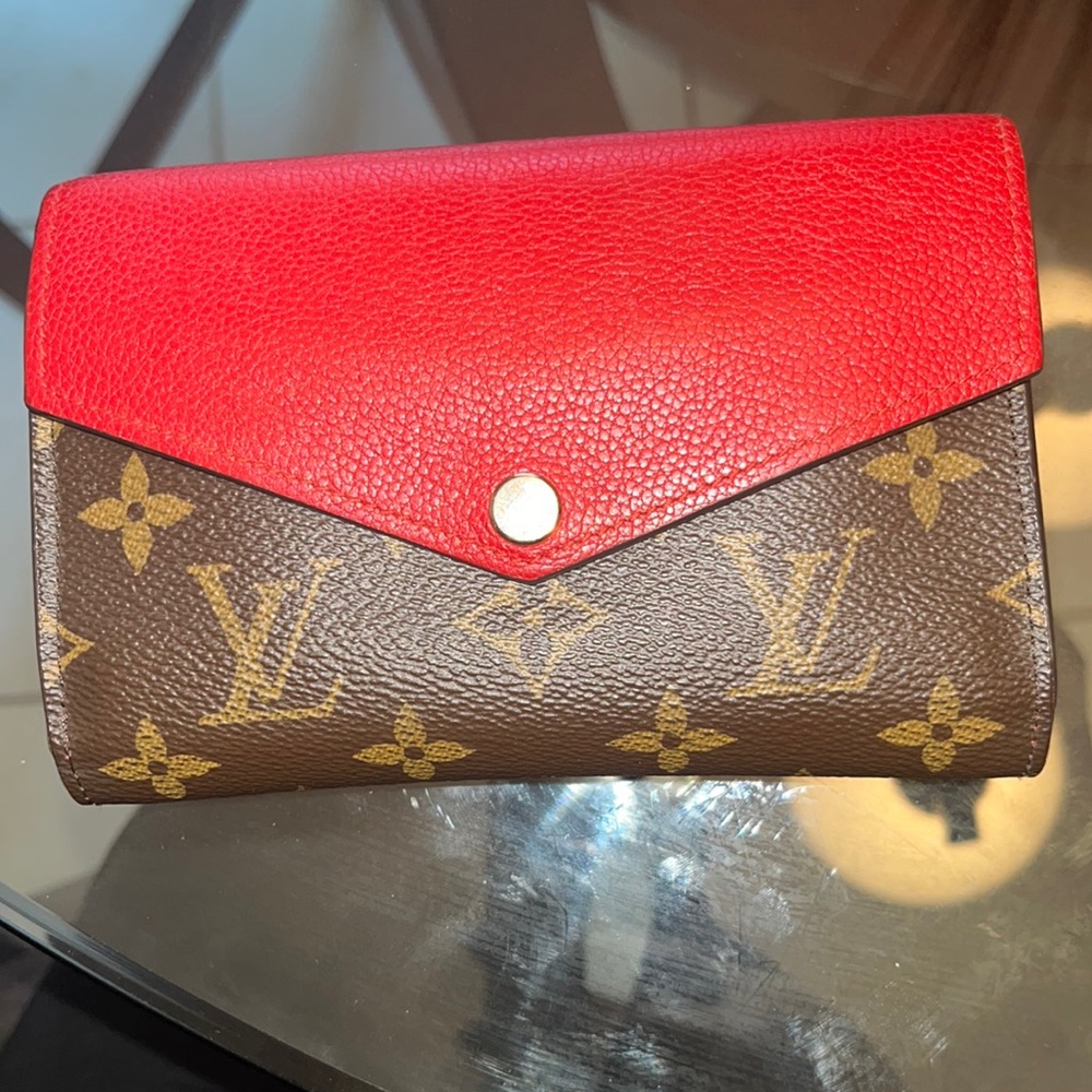 Authentic Louis Vuitton wallet